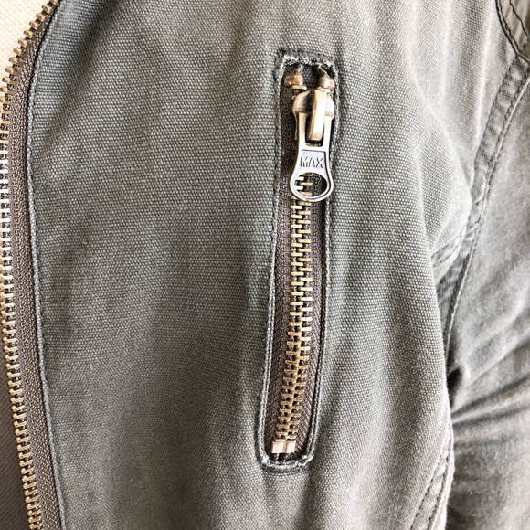 LAST CHANCE American Rag Green Utility Jacket - Large - Picture 4 of 8